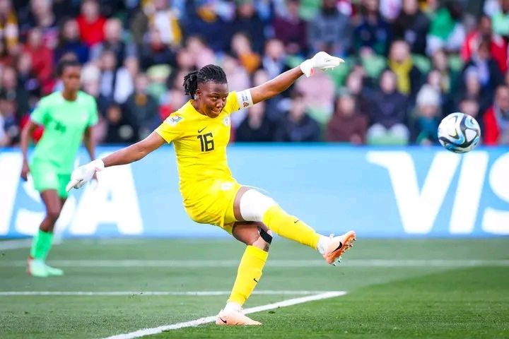 Waldrum hails Nnadozie as one of the ‘ best young goalkeepers in the world ‘ after brilliant outing vs Canada