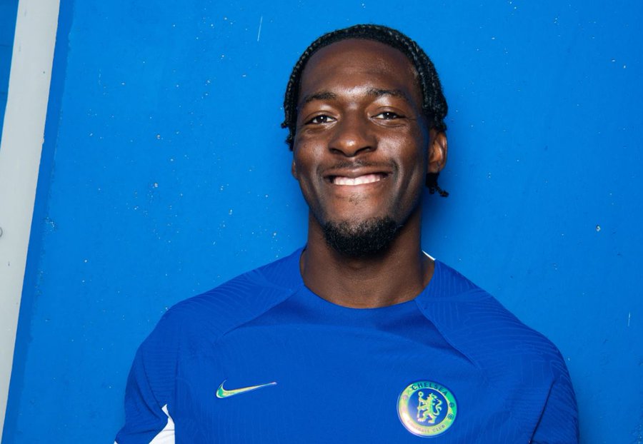 Chelsea announce signing of Axel Disasi