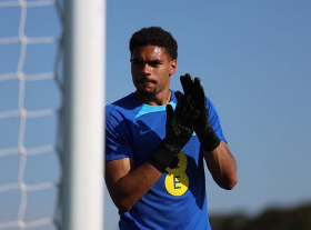 2023 Flying Eagles invitee keeps clean sheet for Colchester Utd after return from Young Lions camp :: All Nigeria Soccer