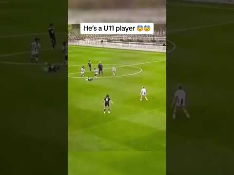 Leicester City U11's academy player Nazar Mahina is a BALLER 😮🔥 (via nazarmahina/IG) #shorts