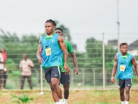 Peseiro namechecks five good strikers not with the Super Eagles in Portugal including Gift Orban, Dessers :: All Nigeria Soccer