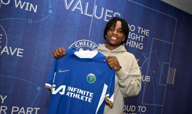 Official: Chelsea confirm two talented midfielders have signed new deals 