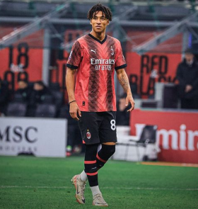 European legends Marco van Basten, Baresi watch 18yo Zeroli make Serie A debut for AC Milan