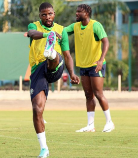 ‘If we needed to score’ – Peseiro explains decision to bench Iheanacho in win against Cameroon 