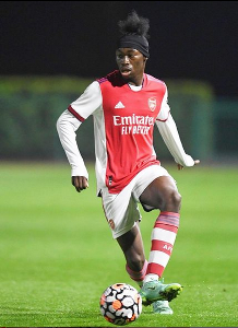 ‘I had the chance to join them’ – Davies reveals he chose Man City over Chelsea before move to Arsenal 