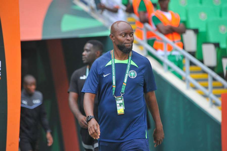 Super Eagles interim manager holds first meeting with Technical staff