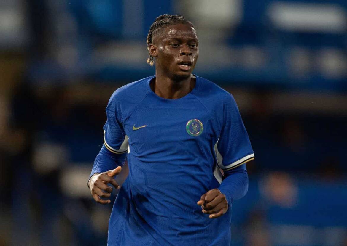 Chelsea star Lesley Ugochukwu visits family in Nigeria