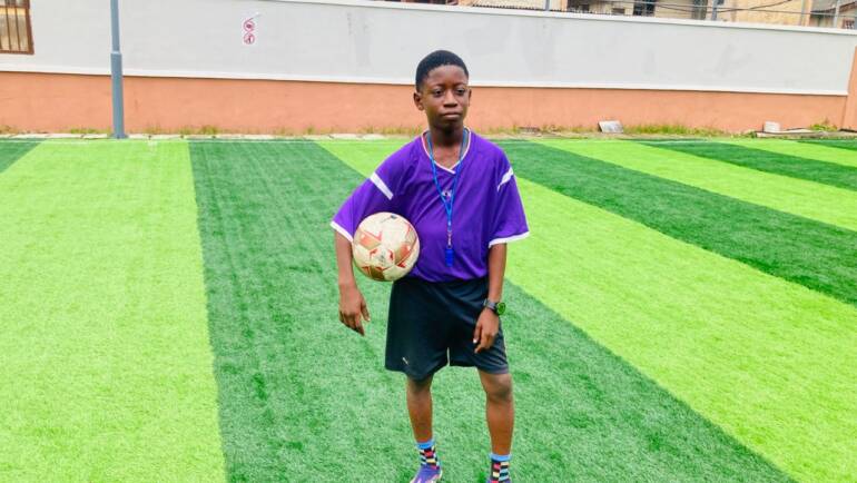 15-Year-Old Saviour Bright Officiates Friendly Match, Dreams of a Dual Career in Football and Refereeing